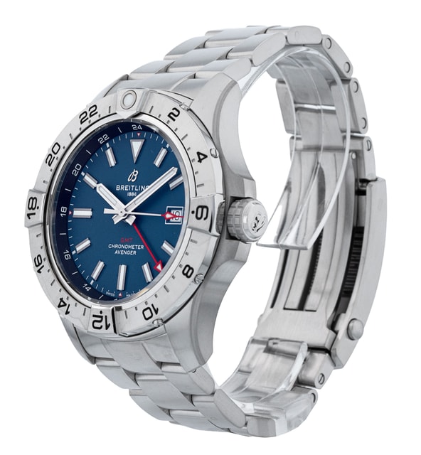 Breitling Avenger Automatic GMT 44 A32320 Image 2